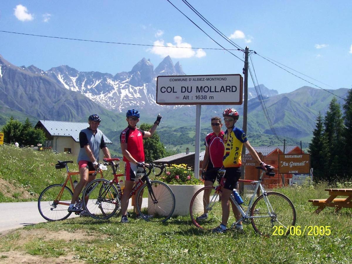 Vos Vacances A Albiez Montrond Exterior photo